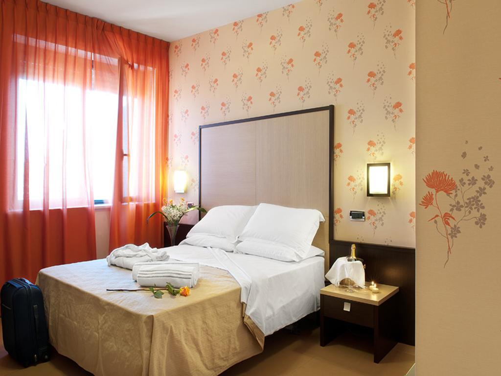 Hotel Ristorante Dragonara Сан-Джованни-Театино Экстерьер фото